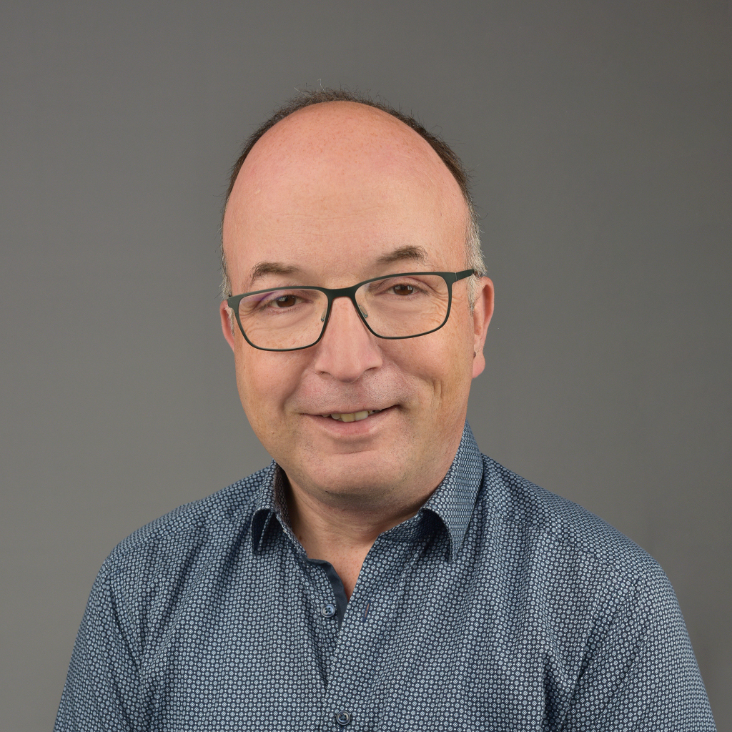 Headshot of Michael Mayer